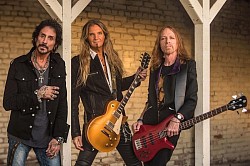 Revolution Saints