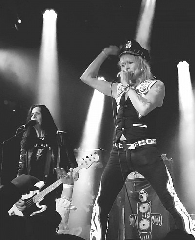 Todd Kerns with Michael Monroe