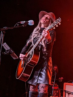 Orianthi acoustic Manchester